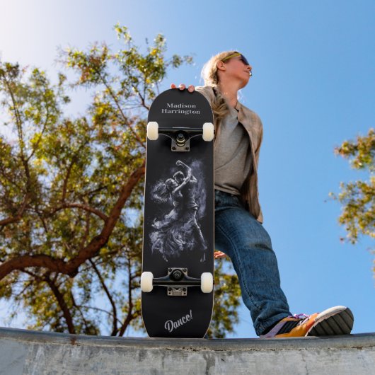 Aangepaste naam Dansen Paar Skateboard (Buiten 1)