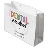 Aangepaste naam Dental Assistant Cadeaubon Groot Cadeauzakje (Achterkant Gekanteld)