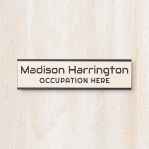 Aangepaste naam en kleur deurbordje