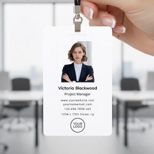 Aangepaste naam en logo van werknemer foto badge