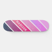 Aangepaste naam Girly Pink Paarse Stripes Skateboard (Horizontaal)