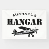 Aangepaste Naam Hangar Vliegtuigpiloot Luchtvaart Spandoek (Horizontaal)