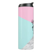 Aangepaste naam Je kunt harde dingen Roze marmer d Thermosbeker (Gedraaid links)