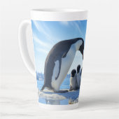 Aangepaste naam Leuke Pinguïns Latte Mok (Linkerhoek)