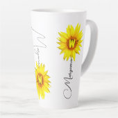 Aangepaste Naam & Monogram met Elegante Zonnebloem Latte Mok (Rechterhoek)