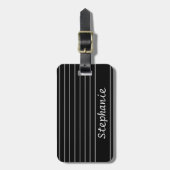 Aangepaste naam Monogram Zwart Wit Strepen Elegant Bagagelabel (Voorkant verticaal)