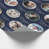 Aangepaste naam Prettig kerstfeest Script 28 Foto Cadeaupapier (Hoek)