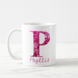 Aangepaste naam roze bloemenalfabet letter "P" Mok