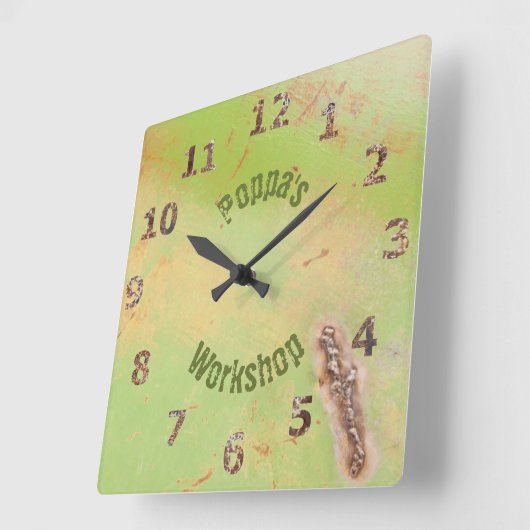 Aangepaste naam: Rustic Garage Workshop Green Pati Vierkante Klok (Hoek)