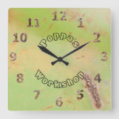 Aangepaste naam: Rustic Garage Workshop Green Pati Vierkante Klok (Voorkant)