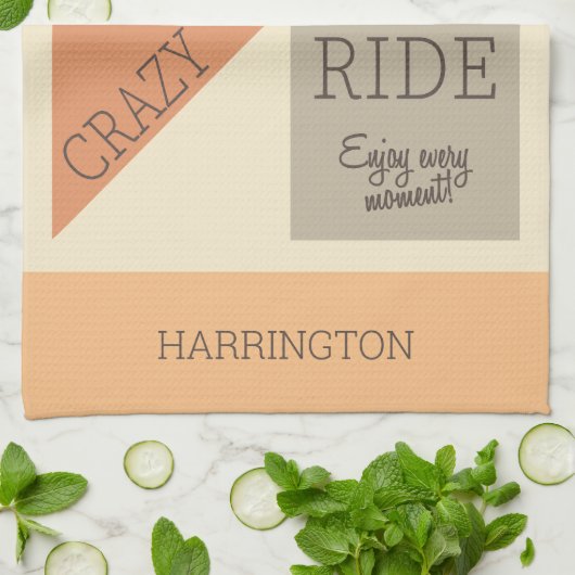 Aangepaste naam / tekst leven is een Crazy Ride Theedoek (Gevouwen)