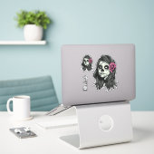 Aangepaste naam Zombie Vrouw Sticker (Laptop op bureau)