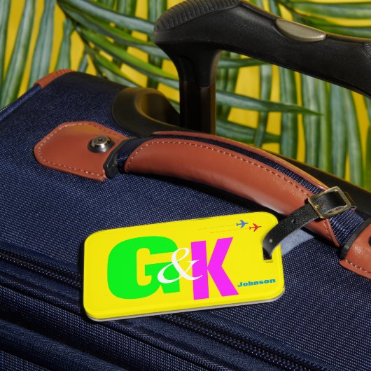 aangepaste neon Initialen Monogram Bagagelabel (Voorkant Insitu 3)