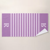 Aangepaste Paarse strepen Badhanddoek (Badhanddoek)