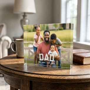 Aangepaste papa gevestigd modern vet wit foto