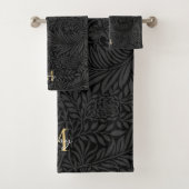 Aangepaste Pet Name Black Botanical Gold Script Bad Handdoek (Insitu)