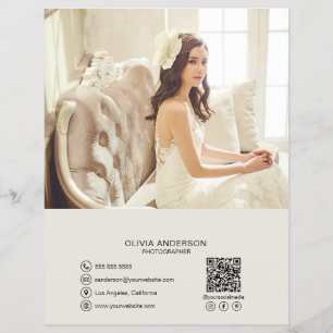 Aangepaste QR-code Foto Social Media Business Flyer