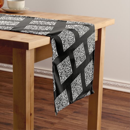 Aangepaste QR Code Scan Info Table Runner Kies Kle Korte Tafelloper (Voorbeeld)