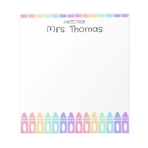 Aangepaste regenboogkrayon Kindergarten Teacher-la Notitieblok