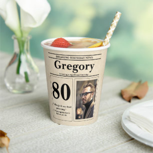 Aangepaste Retro 80e verjaardag krantenstijl Papieren Bekers