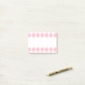 Aangepaste roze en witte flora post-it® notes (Op bureau)