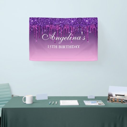 Aangepaste roze Paarse druppelaar Glitter Birthday Spandoek (Beurs)