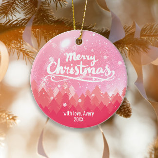 Aangepaste Roze Sneeuw & Bos Vrolijk Kerstmis Keramisch Ornament