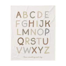 Aangepaste tekst  geschilderd alfabet kinderkamer