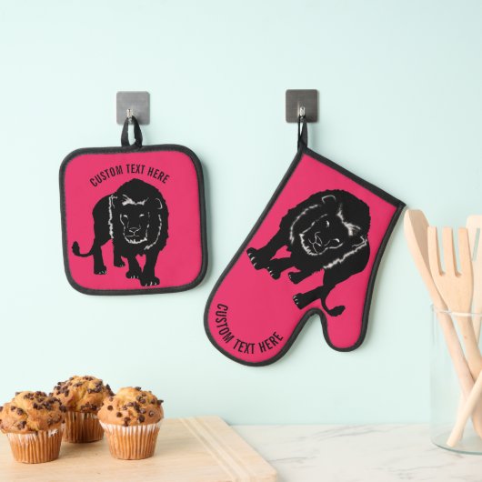 Aangepaste tekst Leeuw Oven Mitt & Pot Houder Set (Insitu(Ophanging))
