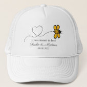 Aangepaste tekst Love Bee Trucker Pet (Voorkant)