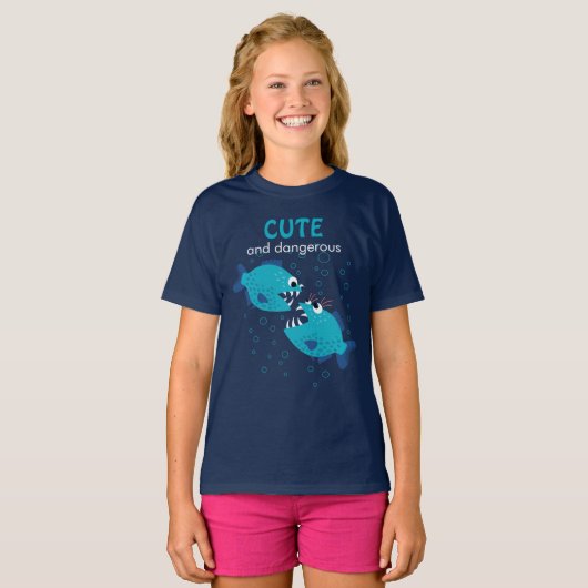Aangepaste tekst Piranha Fish Cute en Dangerous Gi T-shirt (Voorkant volledig)