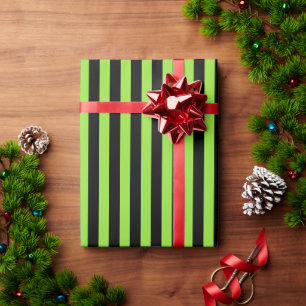 Aangepaste tekst voor groene zwarte stripes met to cadeaupapier