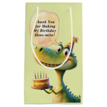 Aangepaste verjaardagstaart met leuke dinosaurus T