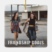 Aangepaste vriendschapsfoto Funny Friendship Goals Keramisch Ornament (Achterkant)