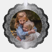 Aangepaste witte Mandala krans op Faux Silver Ornament Kaart (Voorkant)