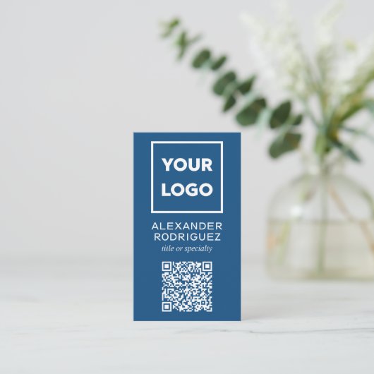 Aangepaste zakelijke Logo en QR-code modern blauw Visitekaartje (Staand voorkant)