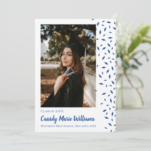 Aankondiging blauw wit Confetti Afstuderen (Staand voorkant)