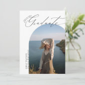 Aankondiging minimalistisch Afstuderen van Arch Ph (Staand voorkant)