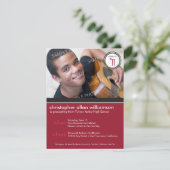 Aankondiging modern Chic Maroon Afstuderen (Staand voorkant)