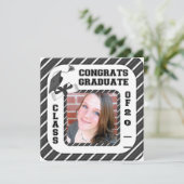 Aankondiging schoolAfstuderen, uitnodiging zwart (Staand voorkant)