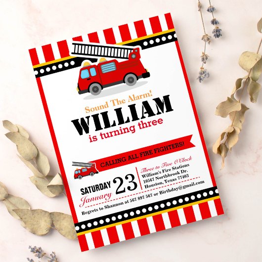 Aankondiging van brandweermotor op zaterdag