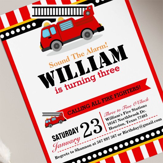 Aankondiging van brandweermotor op zaterdag