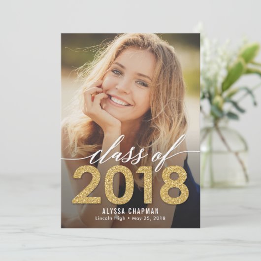 Aankondiging van een Afstuderen voor het mousseren (Staand voorkant)