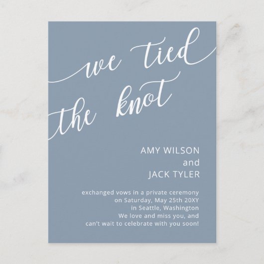 Aankondiging van een modern Rustic Dusty Blue Wedd Briefkaart (Voorkant)