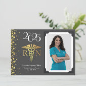 Aankondiging van het Afstuderen van het zurend gou (Staand voorkant)