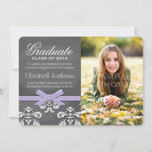 Aankondiging van het Afstuderen van Paarse Bow Cha (Voorkant)