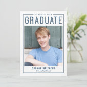 Aankondiging van modern Afstudeerder Afstuderen (Staand voorkant)