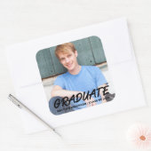 Aankondiging van moderne Afstuderen- Vierkante Sticker (Envelop)