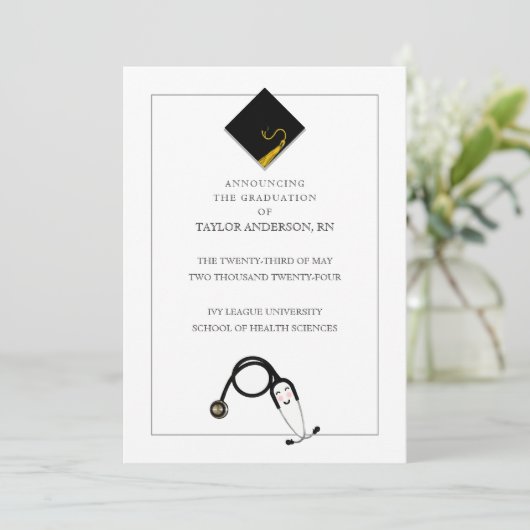 Aankondiging van verpleegkundig Afstuderen (Staand voorkant)