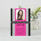 Aankondigingen van hot pink-afstuderen (Staand voorkant)